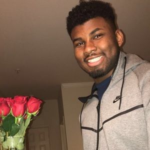 Meet your Posher, Cameron